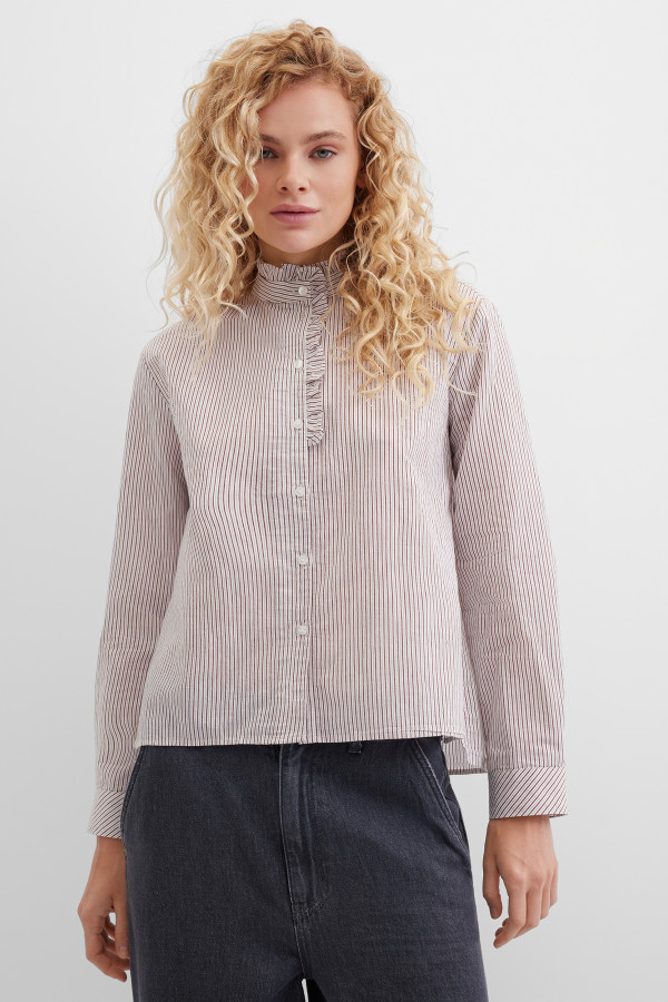 Блузка в полоску