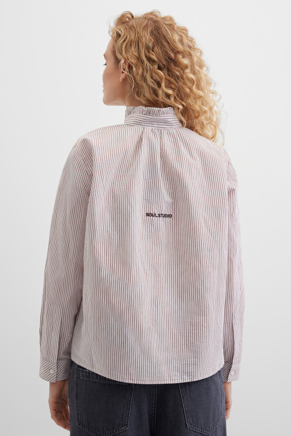 Блузка в полоску