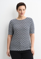 Футболка с геометричным принтом