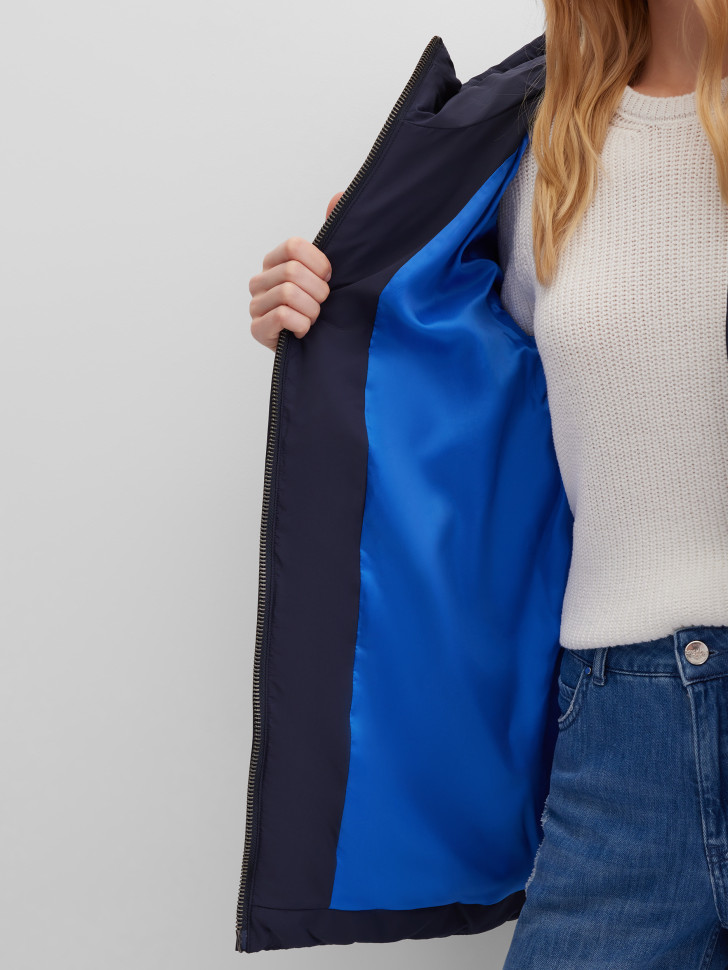 Куртка на молнии