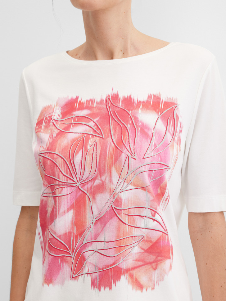 Футболка с рисунком