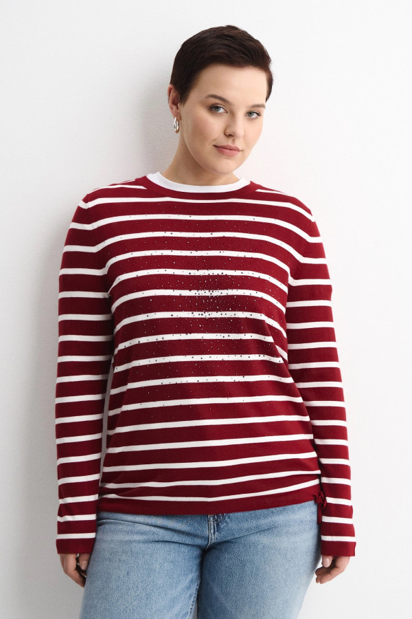 Джемпер в полоску