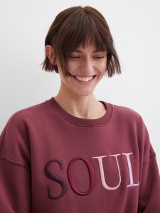 Свитшот широкого кроя