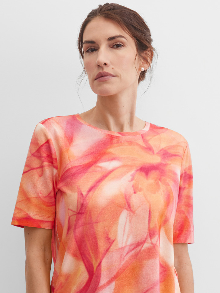 Футболка с принтом