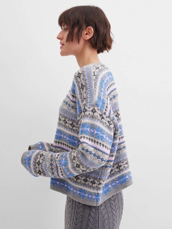 Джемпер укороченного кроя