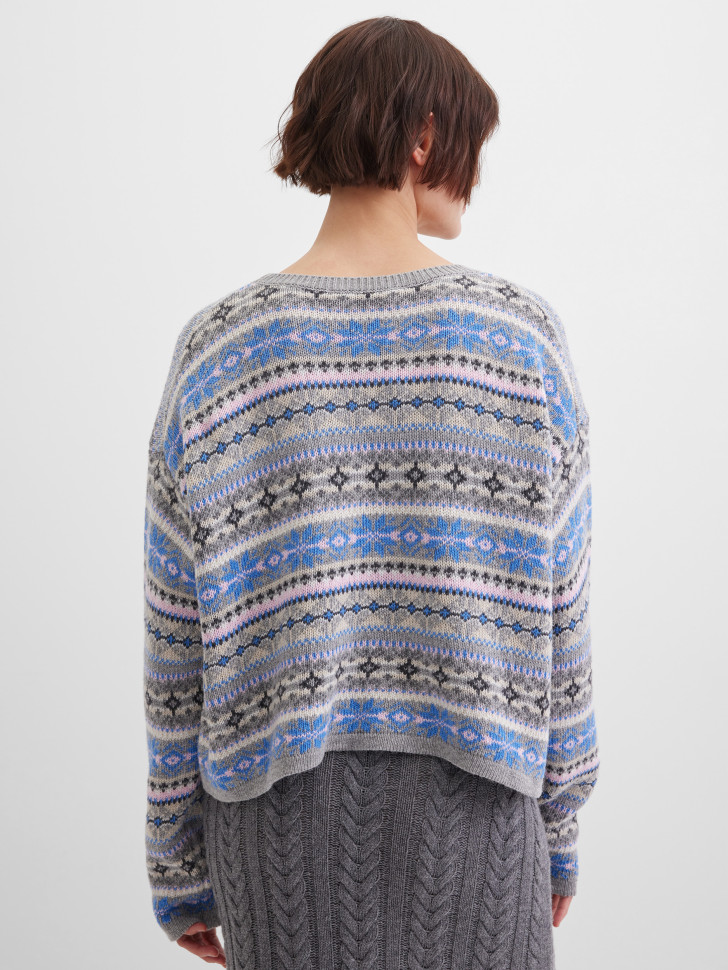 Джемпер укороченного кроя