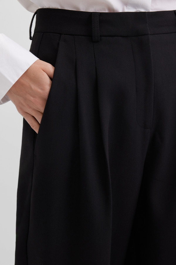 Брюки палаццо