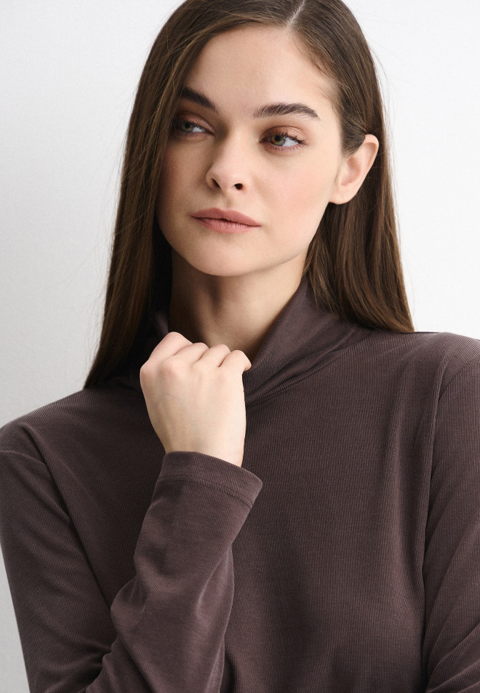 Водолазка базовая в рубчик