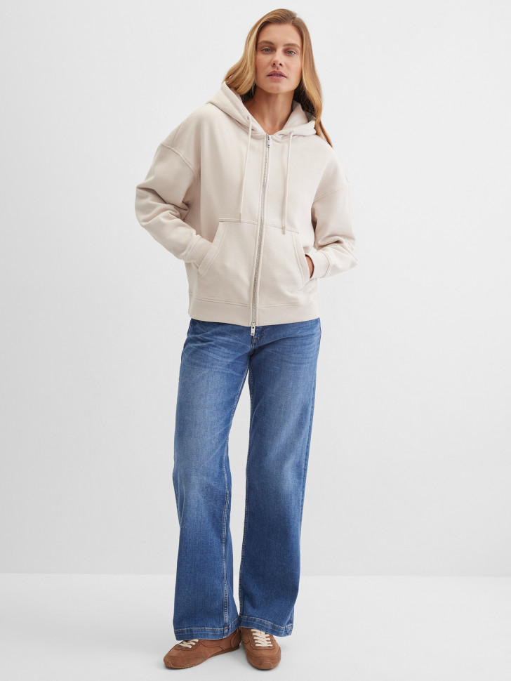 Толстовка с капюшоном