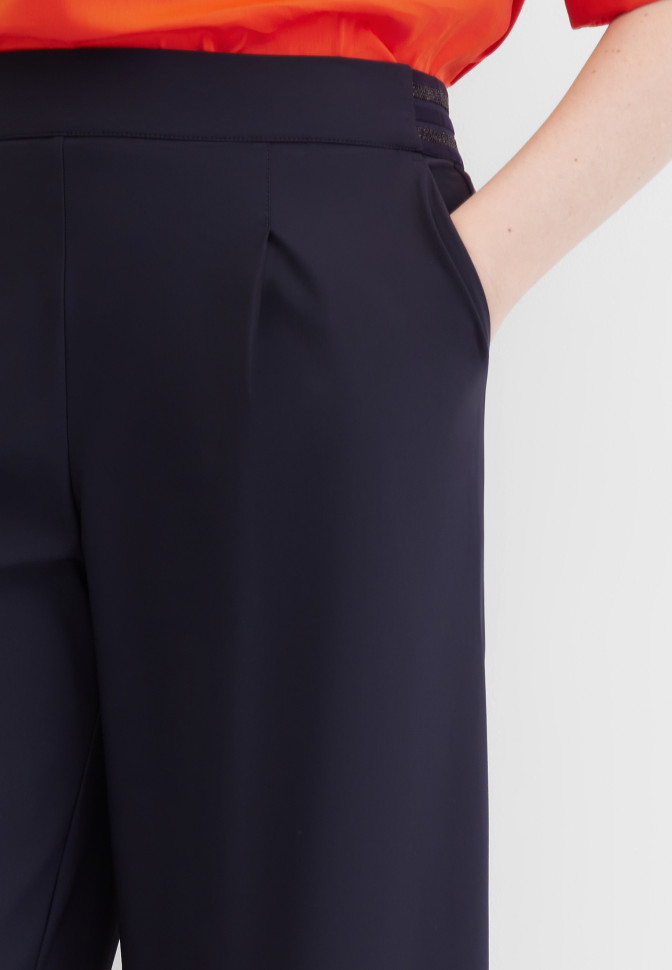 Брюки-кюлоты на резинке