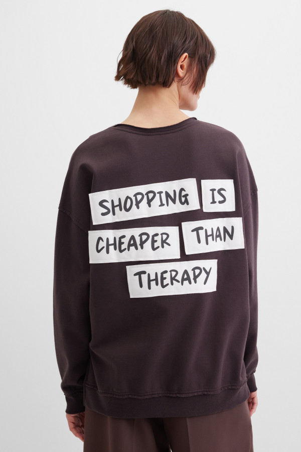 Свитшот свободного кроя