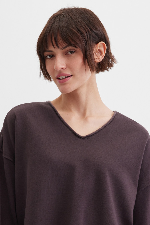 Свитшот свободного кроя