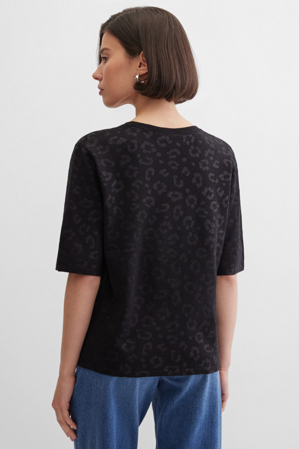 Джемпер прямого кроя