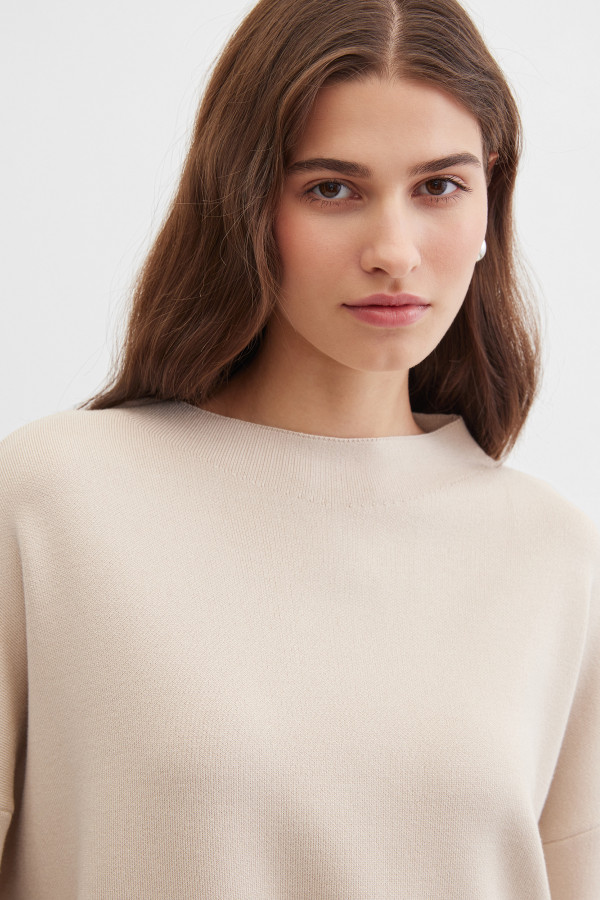 Джемпер из вискозы