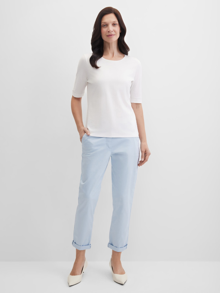 Брюки чинос зауженные