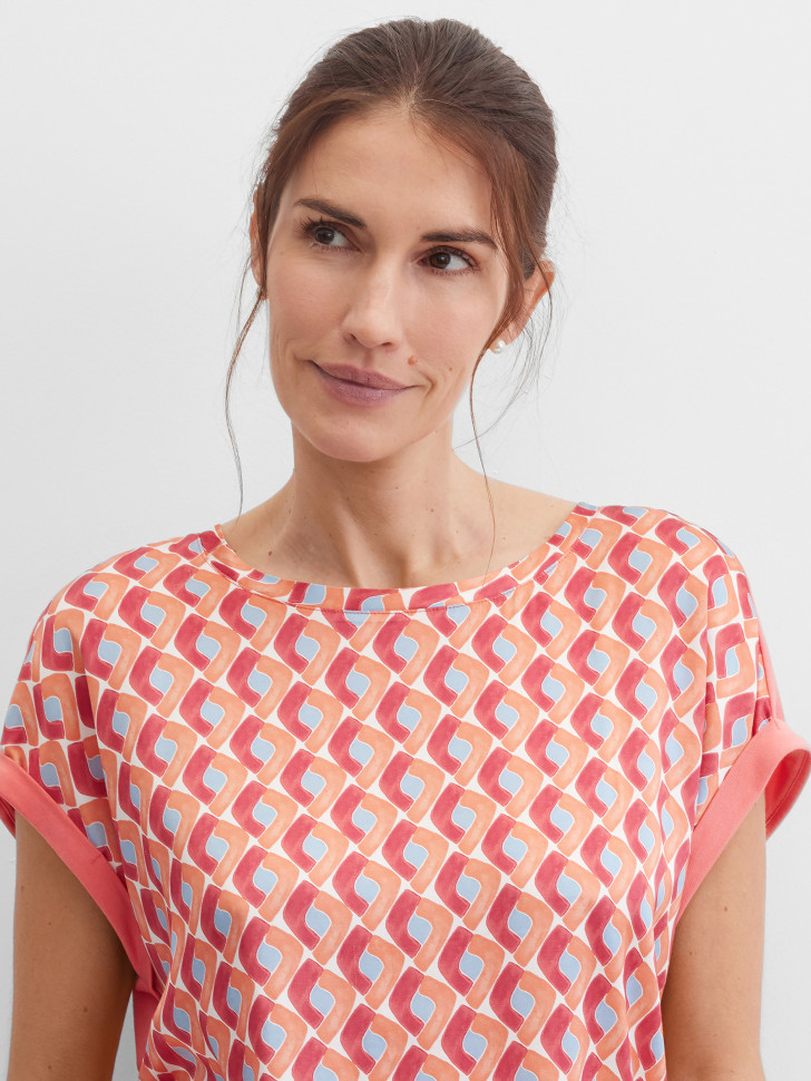 Блузка-топ с коротким рукавом