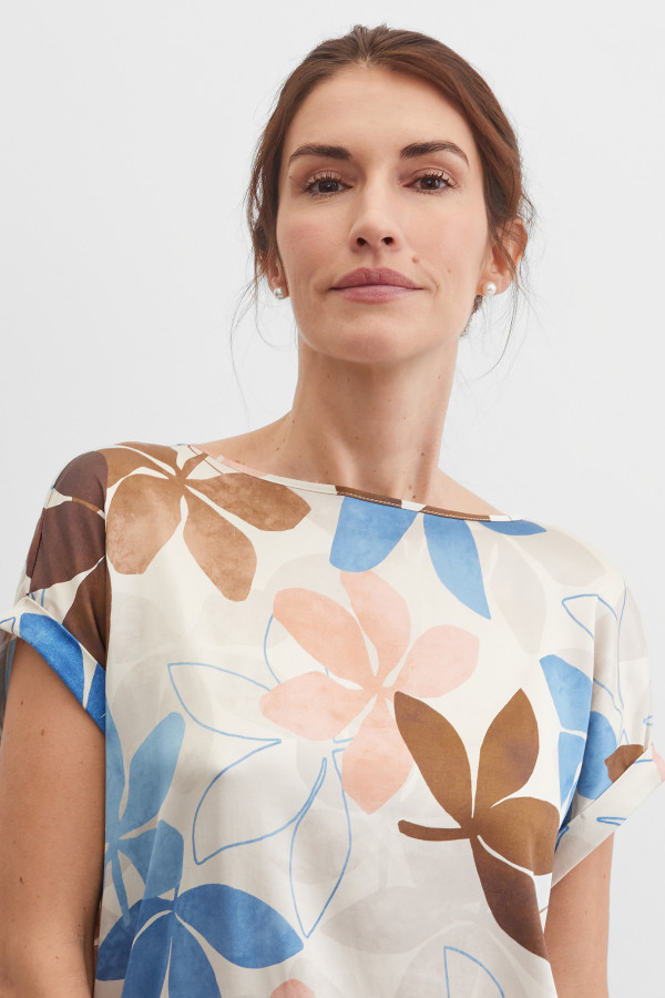 Блузка-топ с коротким рукавом