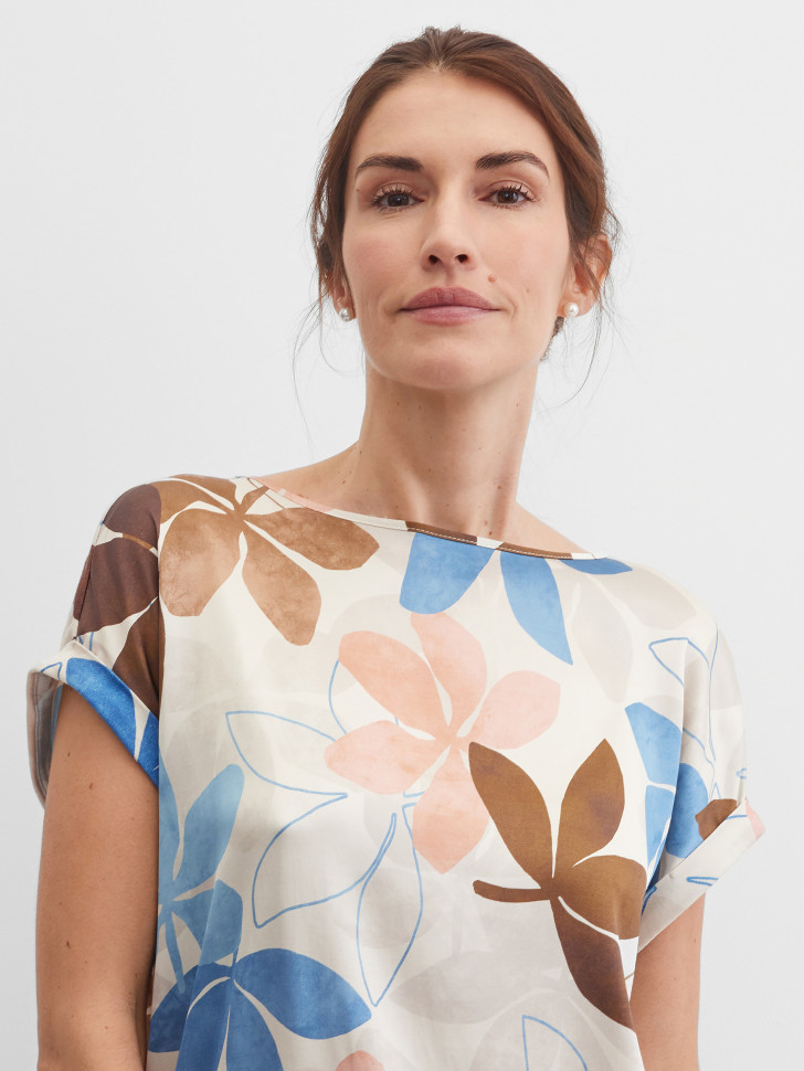 Блузка-топ с коротким рукавом