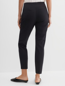 Брюки из эластичного материала