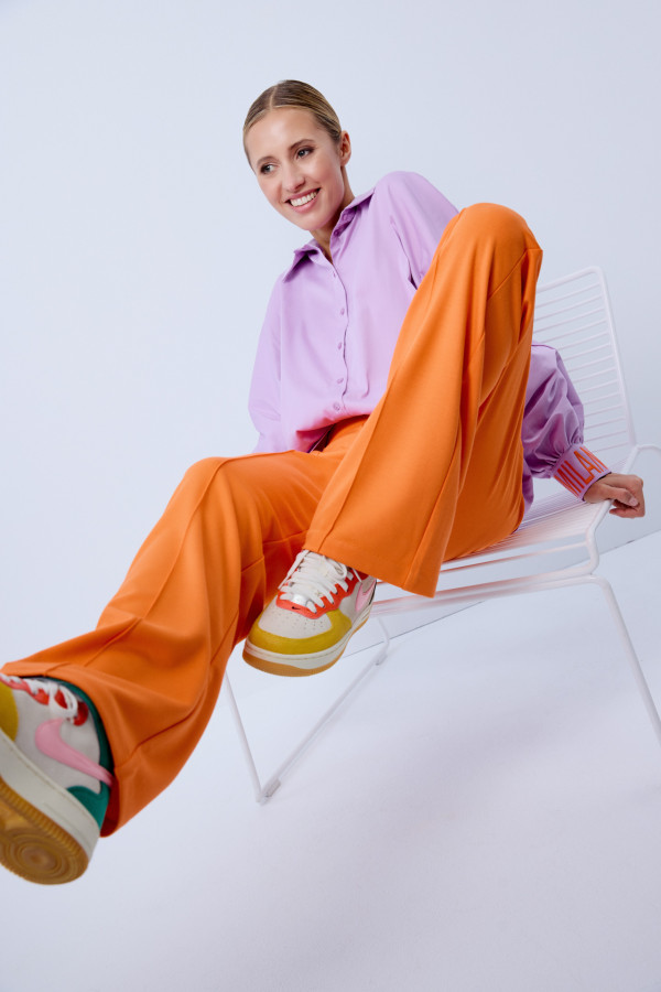 Брюки с прошитыми стрелками