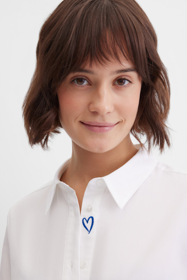 Блузка с надписью