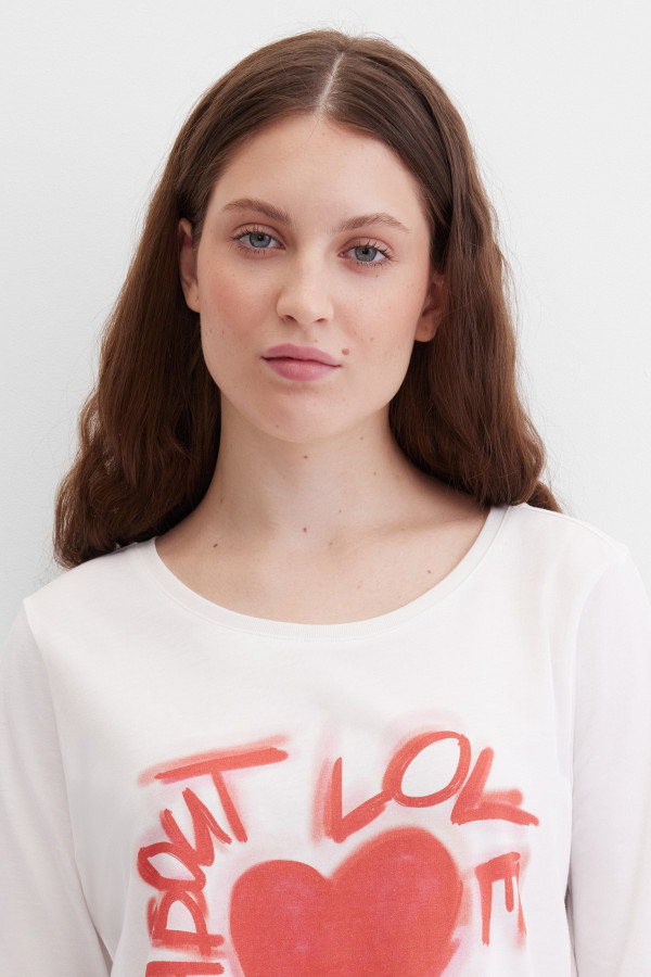 Футболка свободная