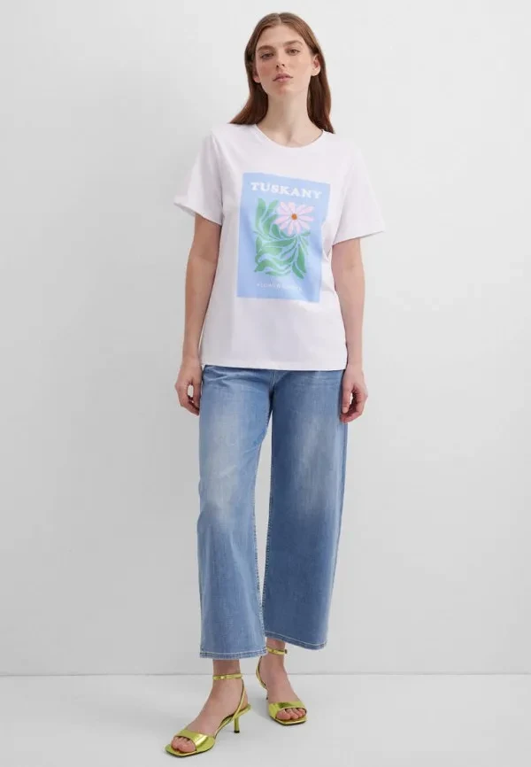 Футболка с рисунком