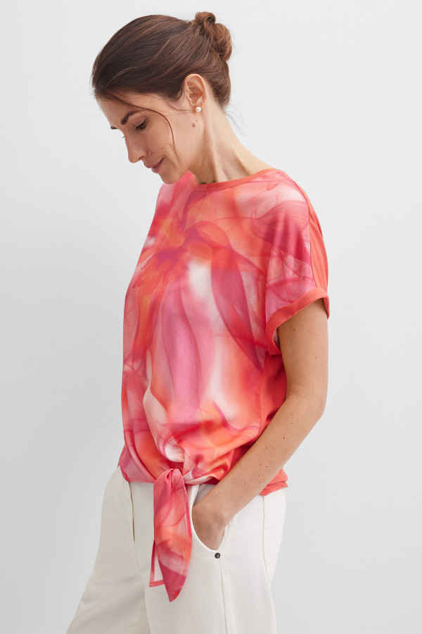 Блузка с завязками