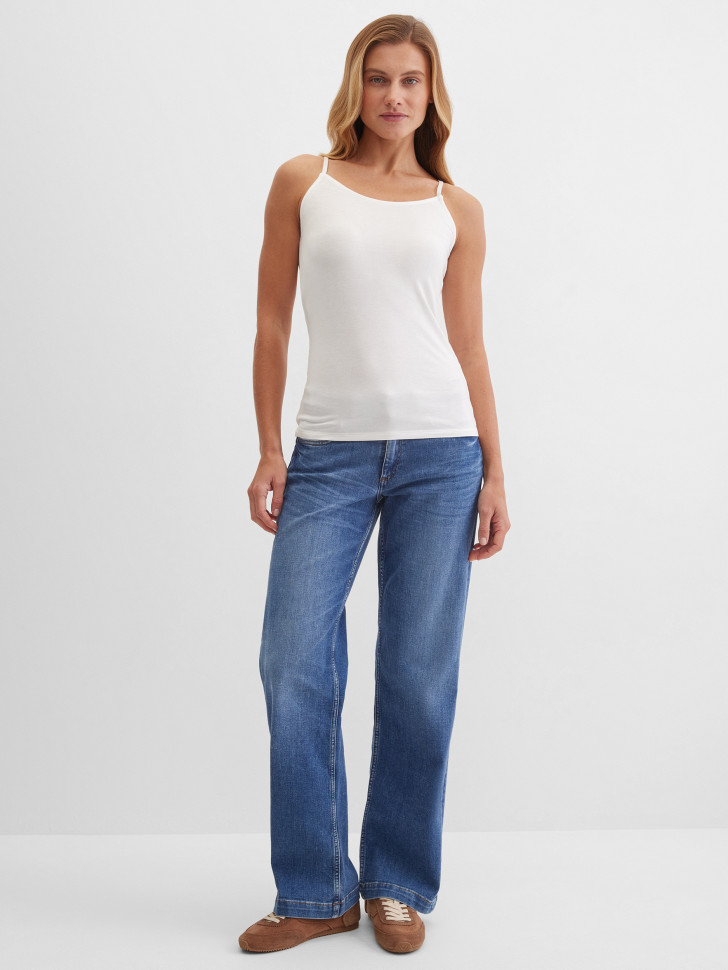 Топ базовый на бретелях