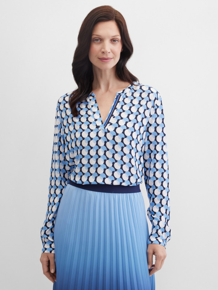 Блузка из вискозы