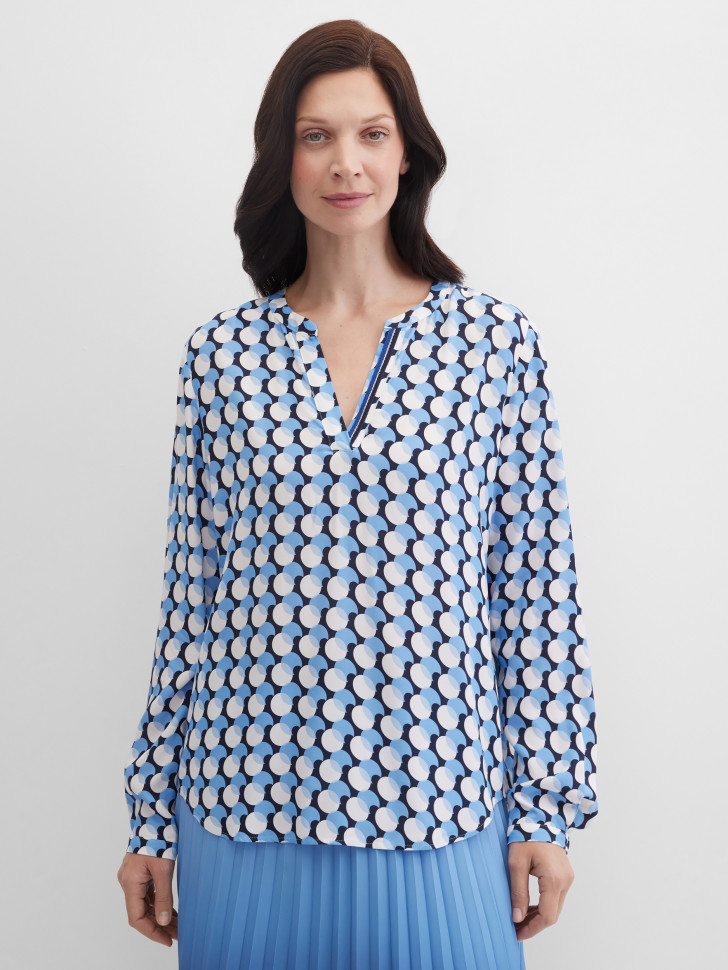 Блузка из вискозы