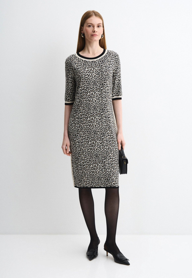 Платье с леопардовым принтом