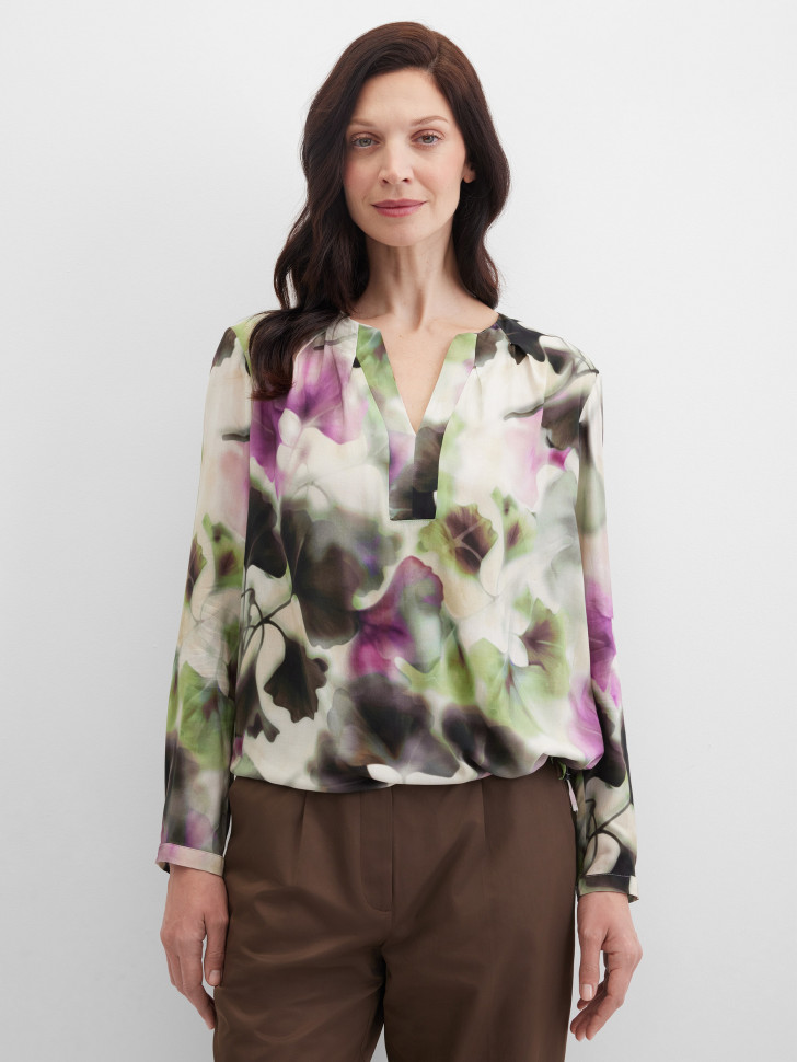 Блузка с цветочным принтом
