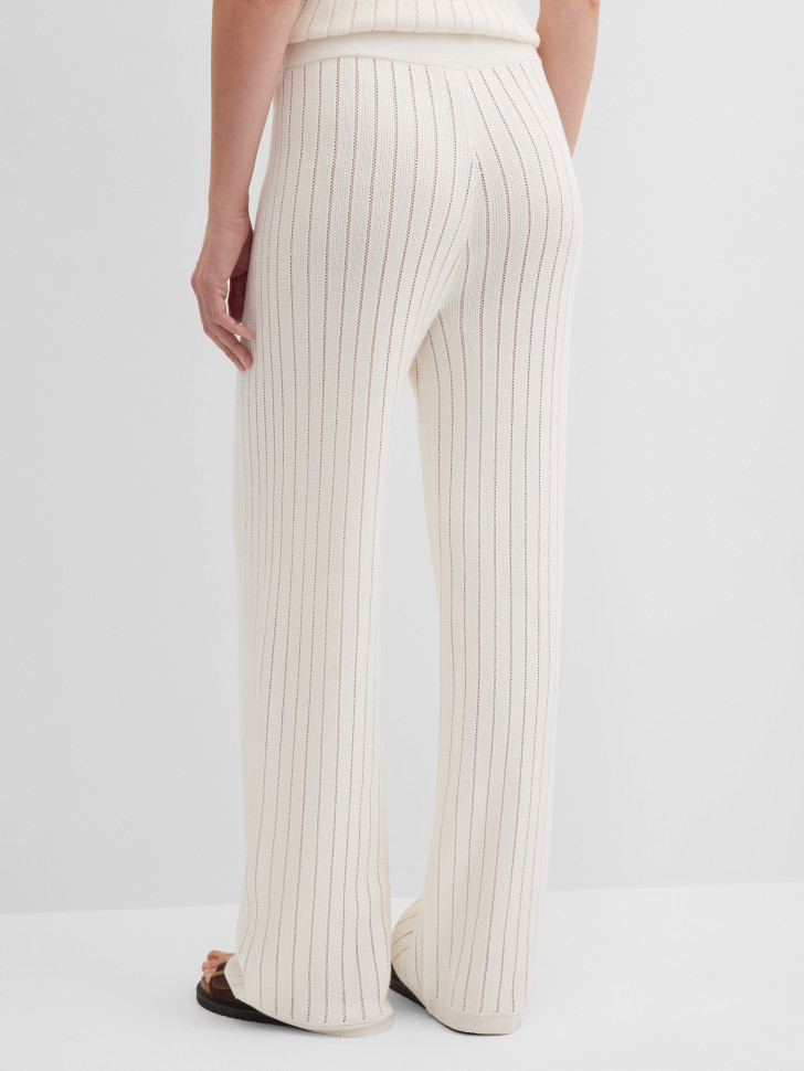 Брюки трикотажные фактурной вязки