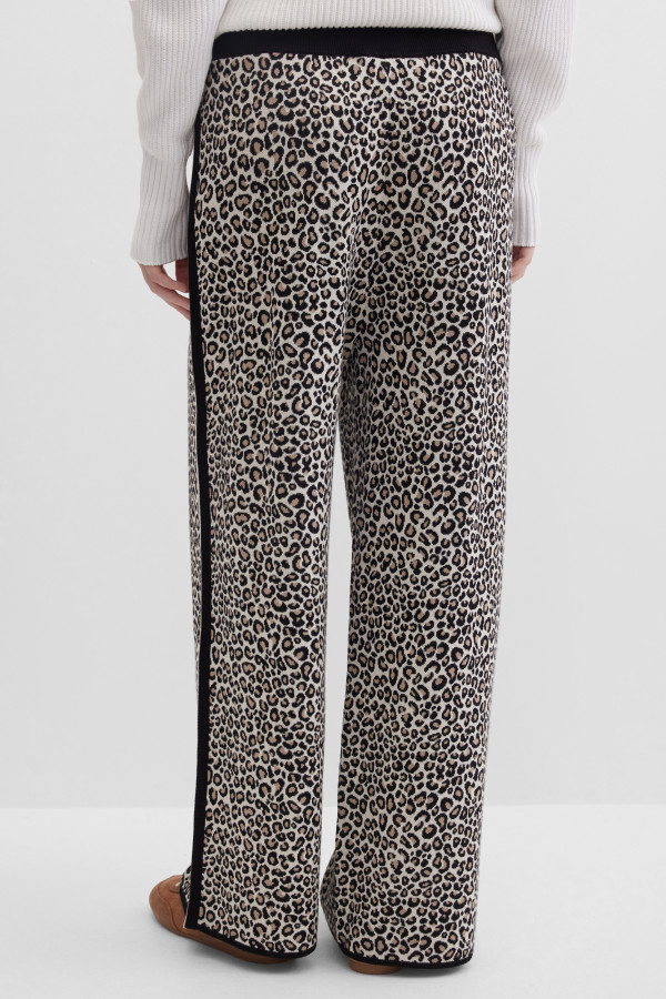 Брюки с леопардовым принтом