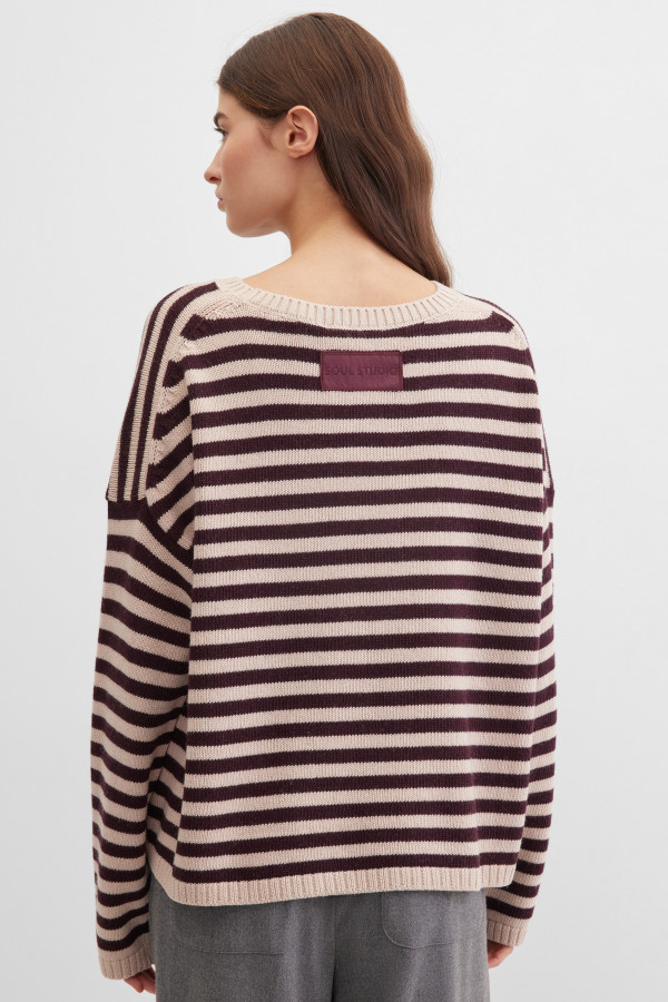 Джемпер из вискозы