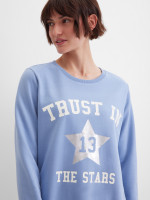 Свитшот свободного кроя