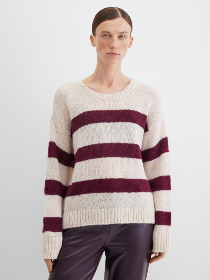 Джемпер свободный