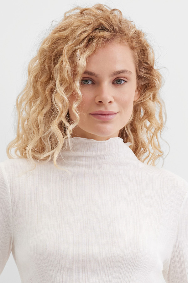 Водолазка базовая в рубчик