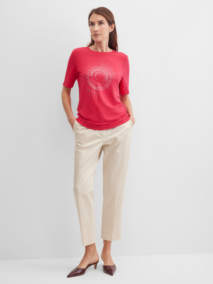 Футболка с декором