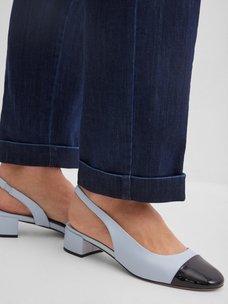 Джинсы зауженные