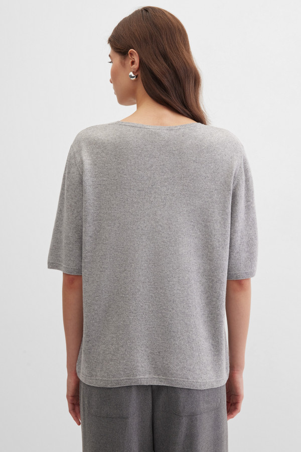 Джемпер прямого кроя