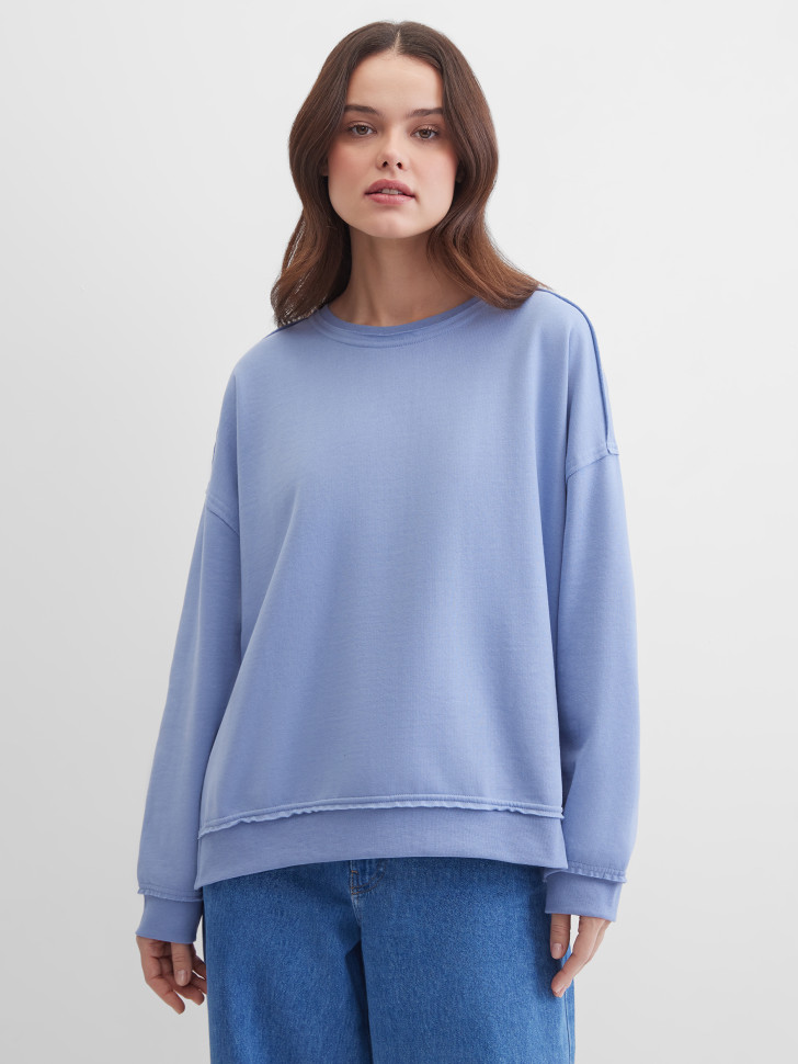 Свитшот свободного кроя