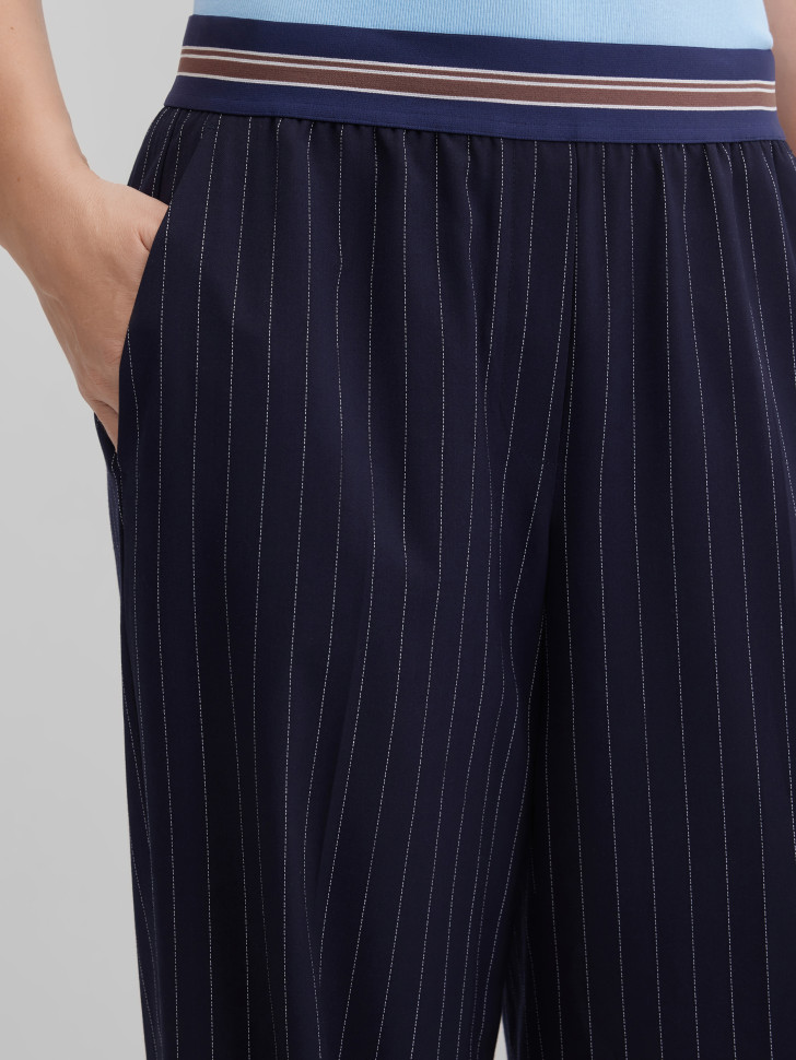 Брюки широкие