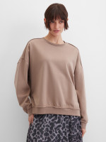 Свитшот свободного кроя