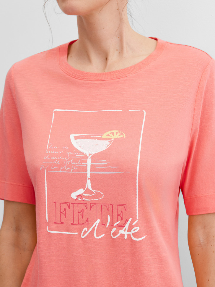 Футболка с рисунком