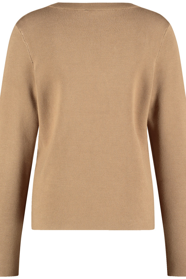 Джемпер с анималистичным узором