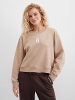 Свитшот свободного кроя