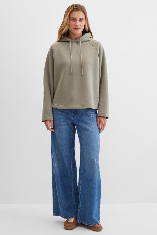 Свитшот-худи с капюшоном