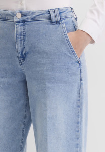 Джинсы широкие